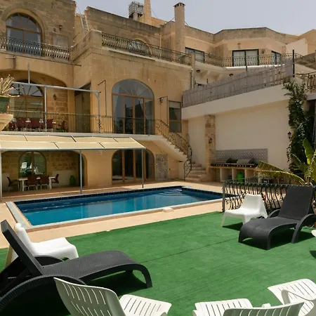 Villa Dar Tat Tork Xagħra